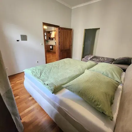 Apartamento Spacious 6min From The Dancing House