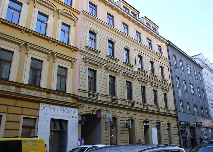 Aurion Riverfront Near Dancing House - Up To 5 Guests דירה *