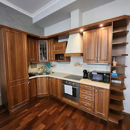 Spacious 6min From The Dancing House Lejlighed