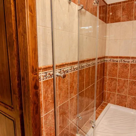 Aurion Riverfront Near Dancing House - Up To 5 Guests 아파트 *
